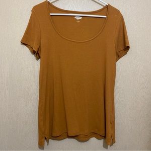 Ribbed Slim Fit T Shirt - Old Navy - Size L